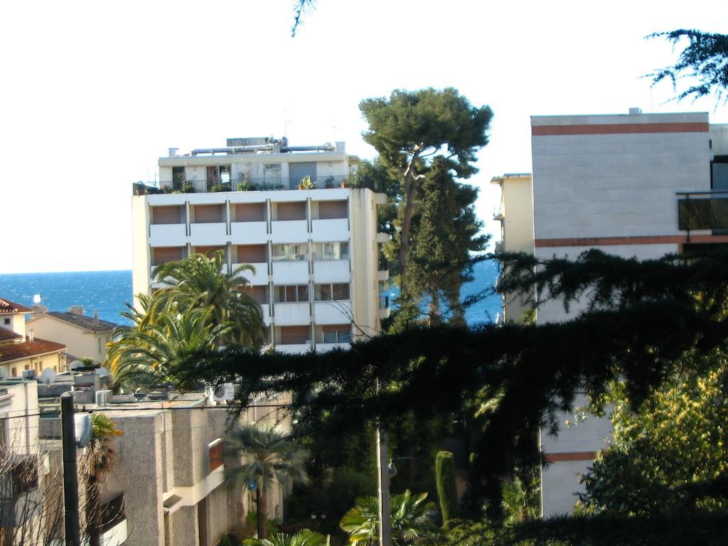 Holiday Or Congress, Centre - Beach Cannes Exterior photo