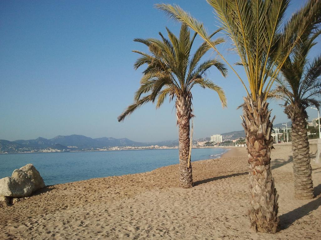 Holiday Or Congress, Centre - Beach Cannes Exterior photo